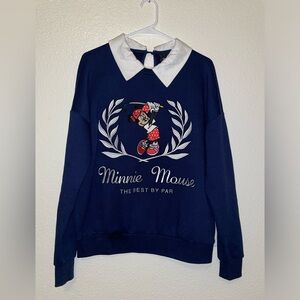 Minnie Mouse playing golf sweater Boxlunch size small